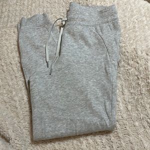 Lululemon scuba HR jogger